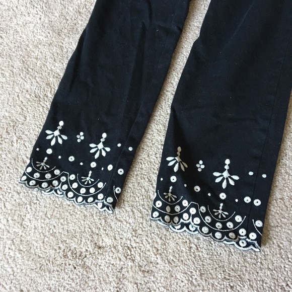 Embroidered Hem Pants • GAP - Picture 7 of 9